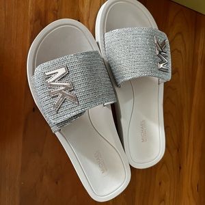Michael Kors slides - rose gold